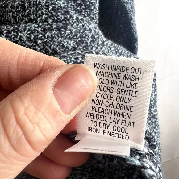 Croft & Barrow Marled Knit Scoop Neck Sweater Size Medium - Picture 7 of 8